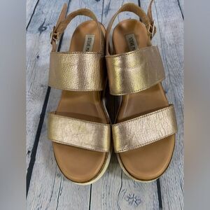 STEVE MADDEN Brenda Rose Gold Platform Ankle Strap Buckle Slingback Sandal 9